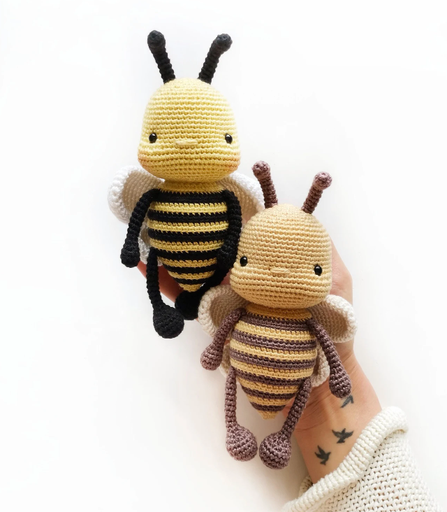 Adiko Kids - Amigurumi Bee Cuddly Friend