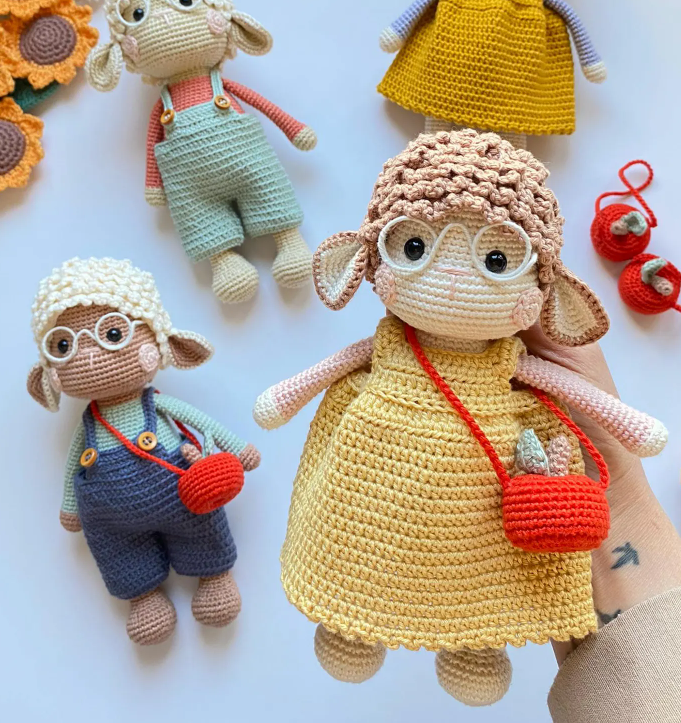 Adiko Kids - Amigurumi Cooles Lamb Cuddly Friend
