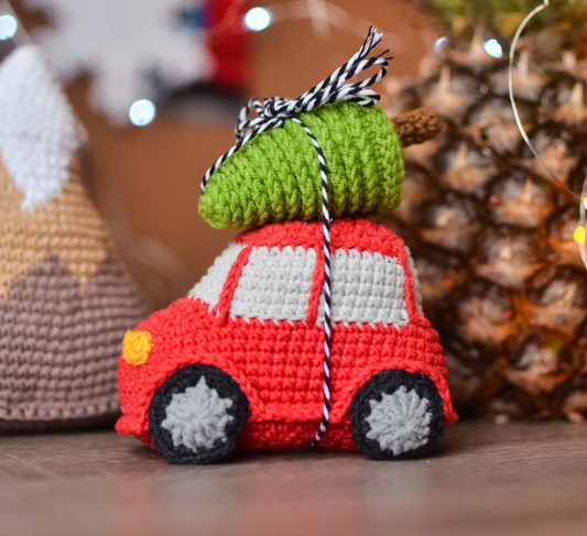 Adiko Kids - Amigurumi Christmas Car Cuddly Friend