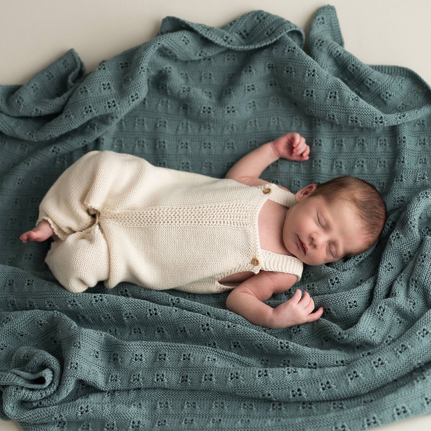 Baby blanket openwork jeans