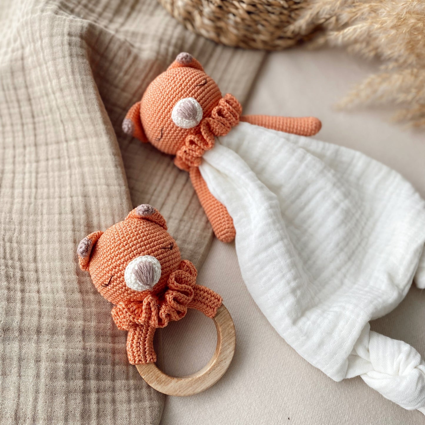 Adiko Kids - Amigurumi Pastel Fox Sleeping Companion